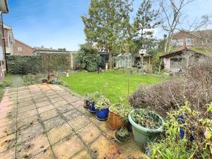 FINCH DRIVE- click for photo gallery